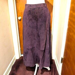 Bagatelle Ladies Purple Suede Skirt, Size 12